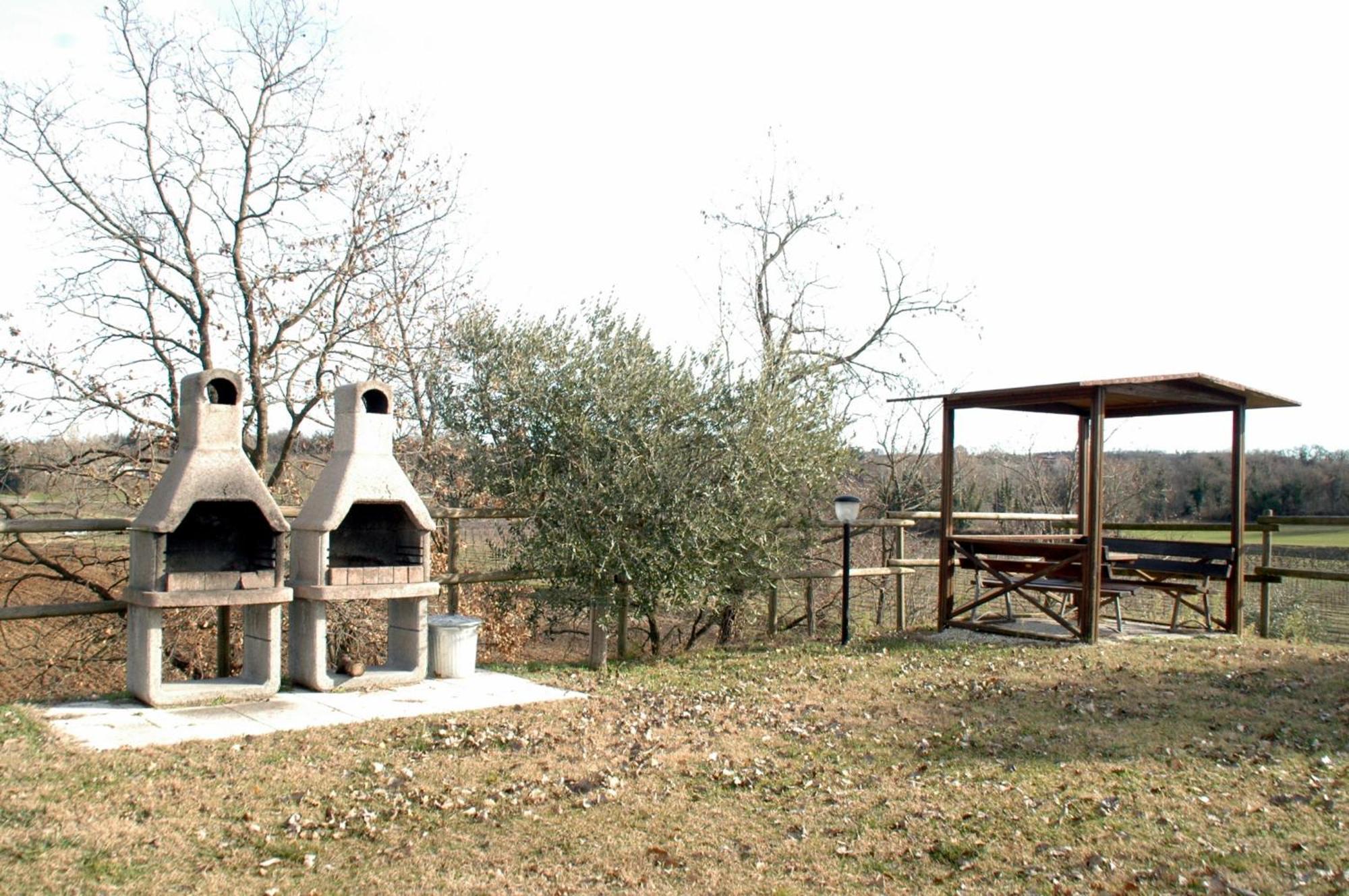 Seiterre Agriturismo Tenuta San Leone Valeggio sul Mincio Buitenkant foto